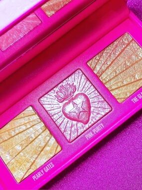 Jeffree Star | Extreme Frost™ Sacred Glass Trio Palette | NiB Pink Religion Col.